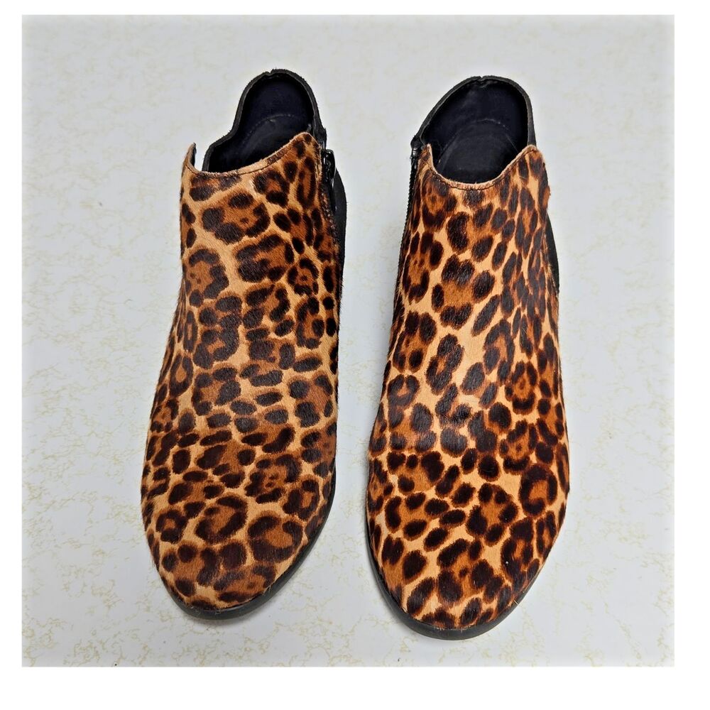 G.H. Bass & Co. Bass-Nina Women's Animal Print Ankle Bootie Zip Leather 7M VGC